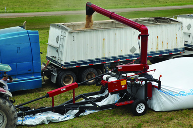 Grain Bag Extractor